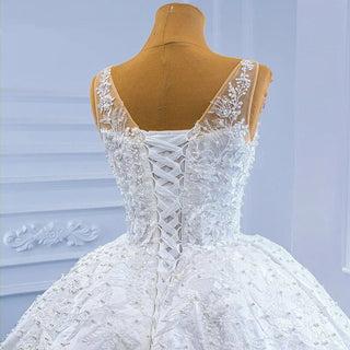 Luxury Simple Sleeveless O-Neck Lace Bridal Wedding Gown