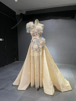 QUEENS DUBAI: Champagne 3D Flower Lace Costume Dress with Detachable Train - Fashion Show Cocktail Evening Elegance