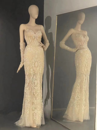 QUEENS DUBAI: Champagne Cascade - Costume Dress with Spaghetti Straps, Mermaid V Neck, Floor-Length Hem, and Detachable Sleeve for a Captivating Fashion Show Ensemble