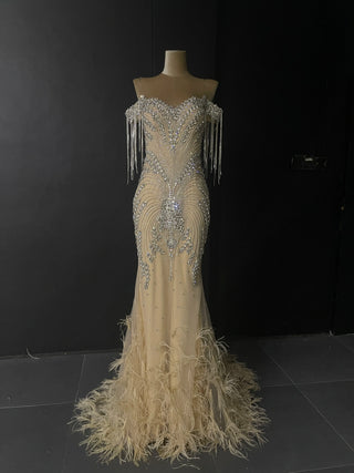 QUEENS DUBAI: Ostrich Feather Elegance - Off-Shoulder Sparkling Rhinestone Costume Dress with Tassel