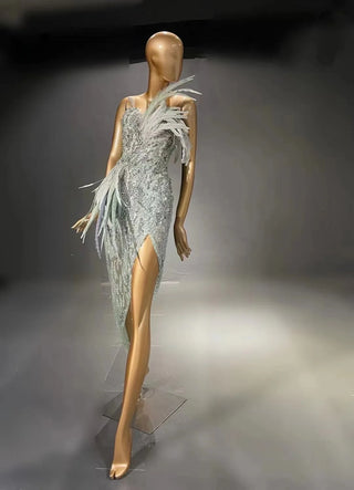 QUEENS DUBAI: Sexy Slit Short Dress with Ostrich Feather - Costume Dress for Luxury Fashion Show Evenings